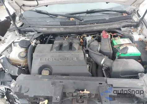 2011 Lincoln Mkt z USA, uszkodzony, nr VIN 2LMHJ5AROBBJ55109